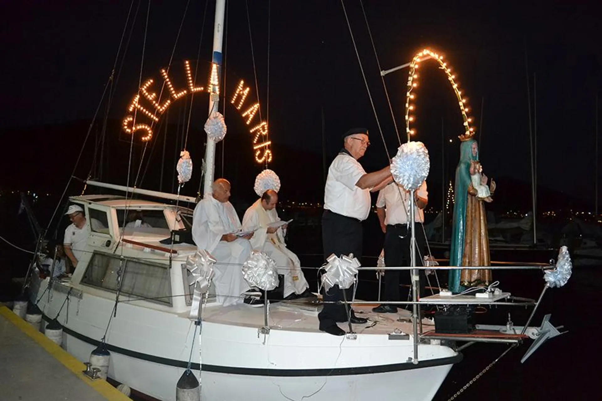 Stella Maris: tra funerali e dragaggi
