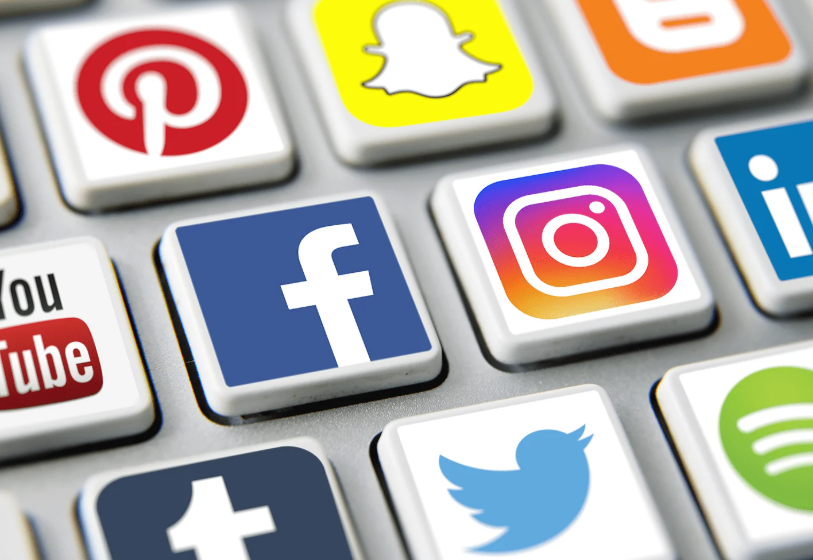 La Sinistra perde anche la battaglia dei social – Serena Laporta